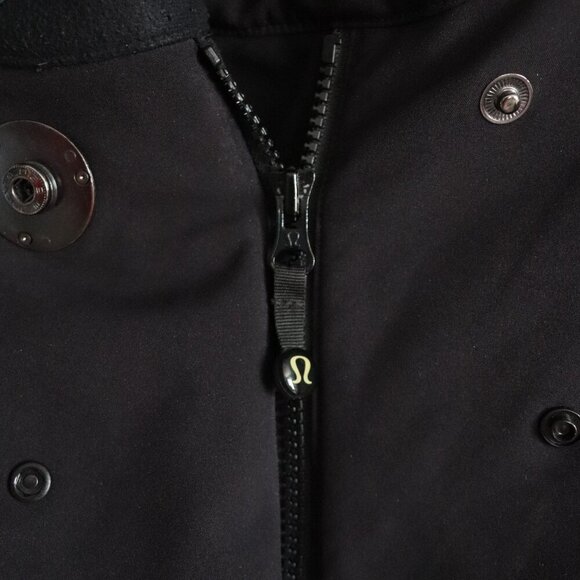 Lululemon Women's Sz 4 Black Audrey Full Zip Fitted Fleece High Neck Jacket - Picture 9 of 16
